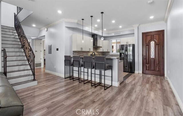 Foto del edificio - 201 N Reese Pl