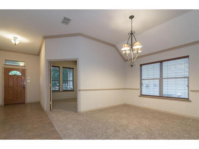 Building Photo - 4813 Newbridge Dr
