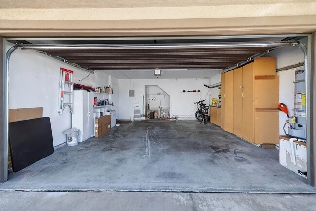 Photo - 17601 Newland St Townhome