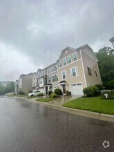 Building Photo - 428 Covington Ct