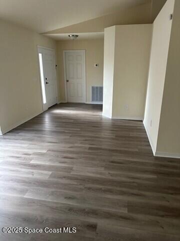 Foto del edificio - 587 Blackhorse St SE