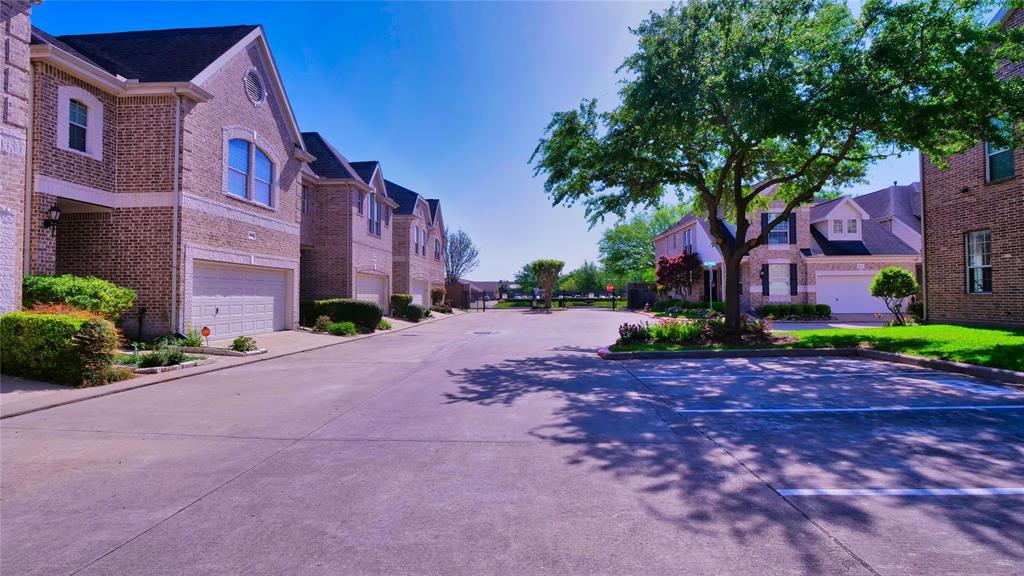Primary Photo - 3210 Holly Meadow Dr