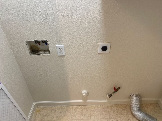 Foto del edificio - 4711 W Mary Ave