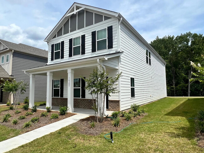 Foto del edificio - Room in House on Laughing Gull Dr