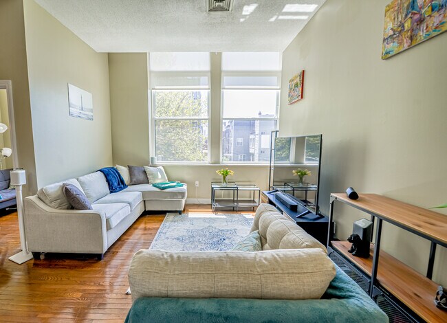 Foto del edificio - 72 Lubec St