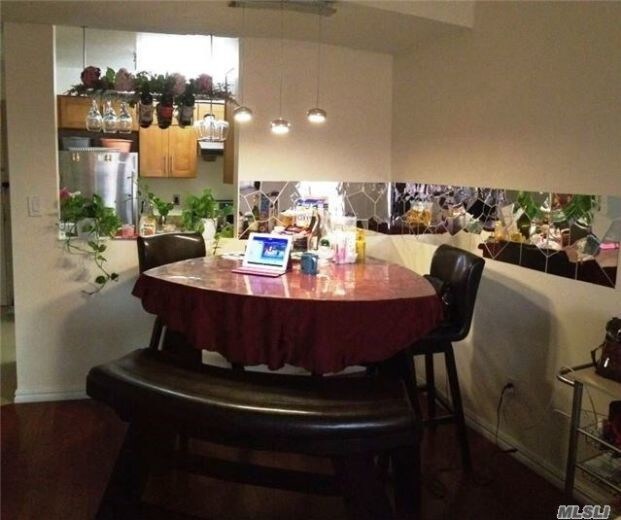 Foto del edificio - 4040 75th St