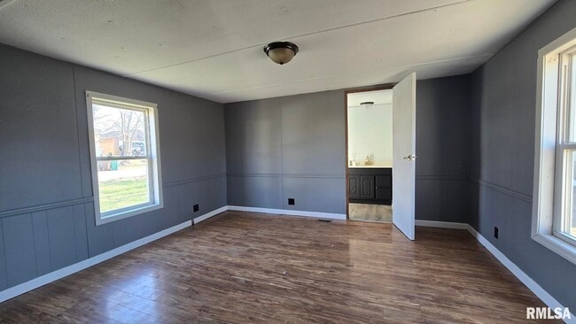 Building Photo - 34 Cahokia Dr