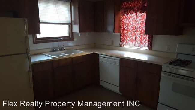 Foto del edificio - 3 br, 1 bath House - 1927 Broadstone