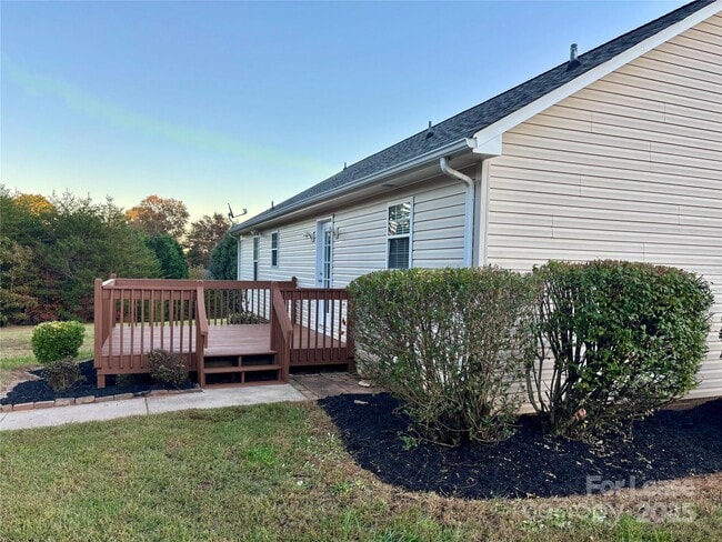 Foto del edificio - 2801 Union Ridge Dr