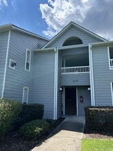 Building Photo - 104 Breezewood Dr