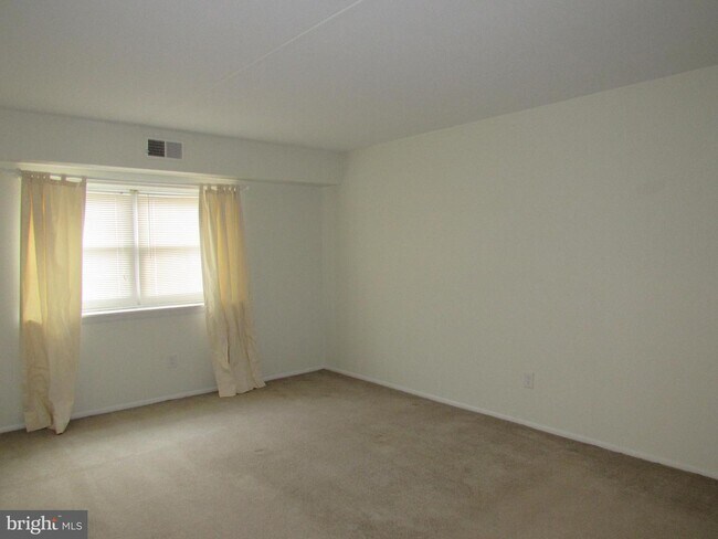 Foto del edificio - 76 Welsh Tract Rd
