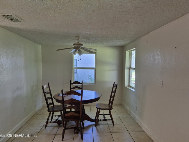 Building Photo - 1261 Peacefield Dr