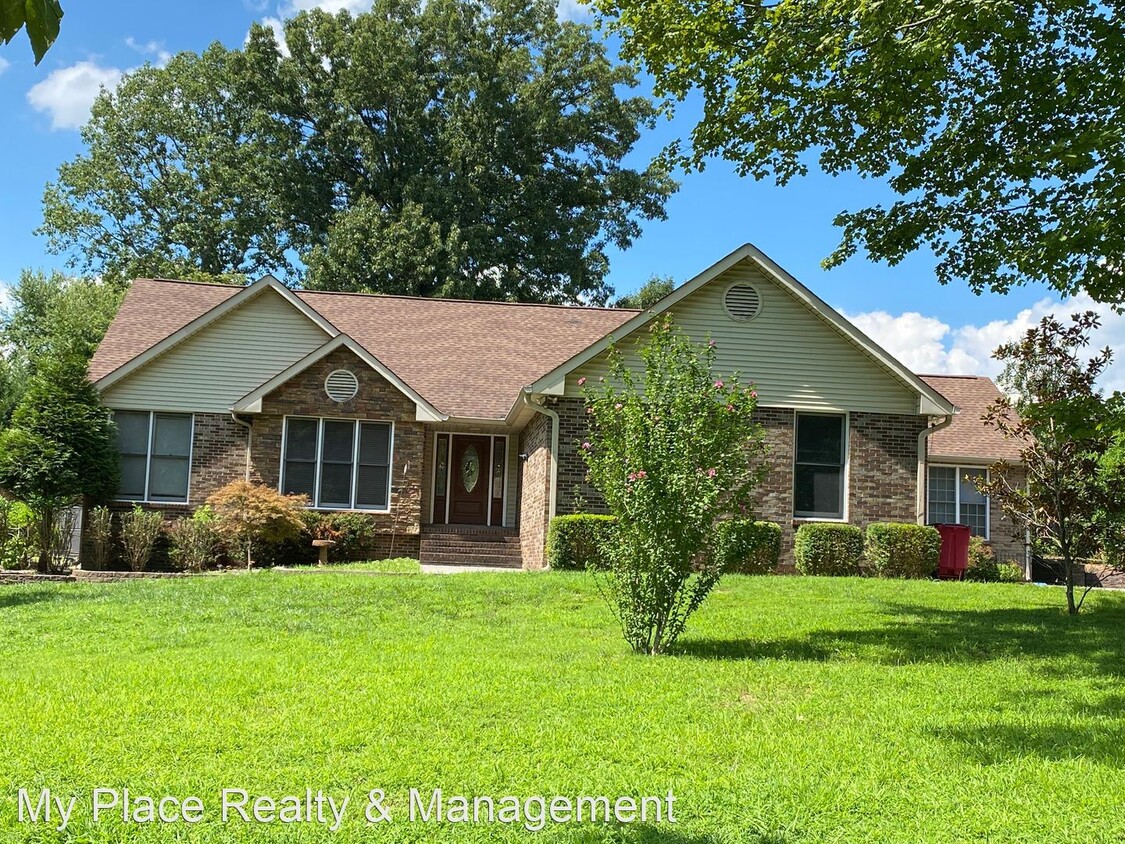 Primary Photo - 3 br, 2.5 bath House - 3410 E Rhett Butler Rd