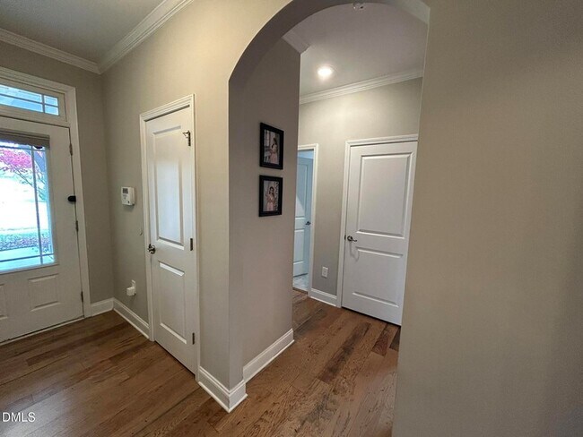 Building Photo - 1028 Topland Ct