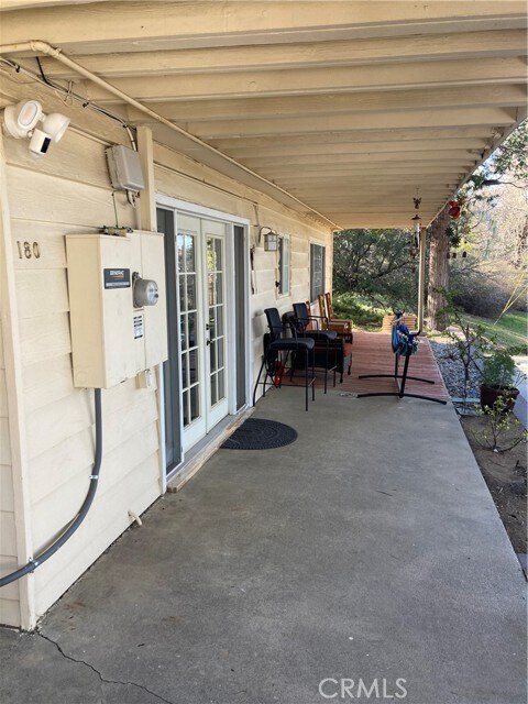 Foto del edificio - 180 Weisshorn Dr