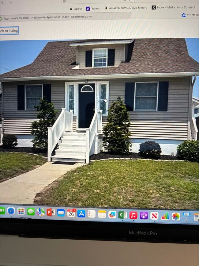 Building Photo - 113 W Groveland Ave