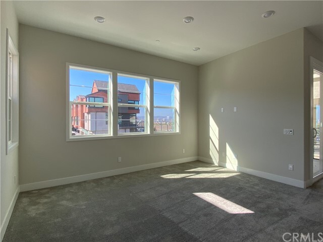 Building Photo - 115 Rondo