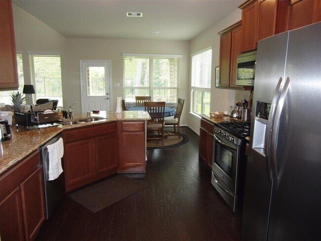 Foto del edificio - 5345 Pointe Spring Crossing
