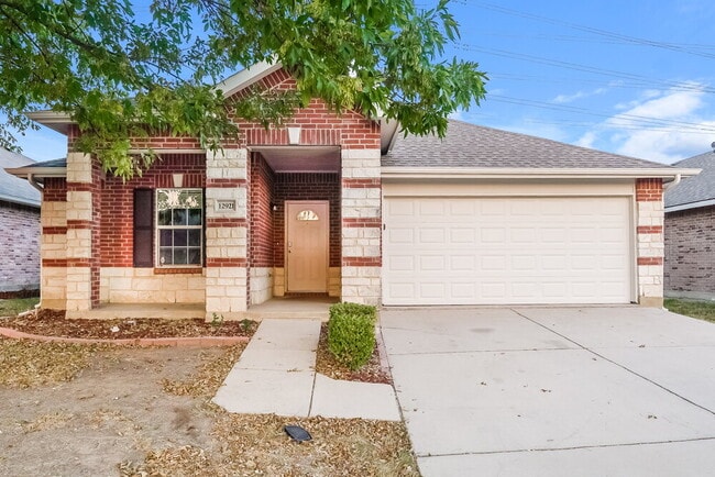Building Photo - 12921 Pricklybranch Dr