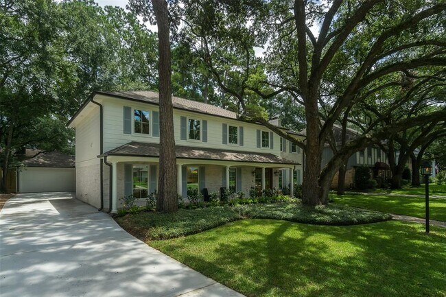 Foto del edificio - 814 Thornvine Ln