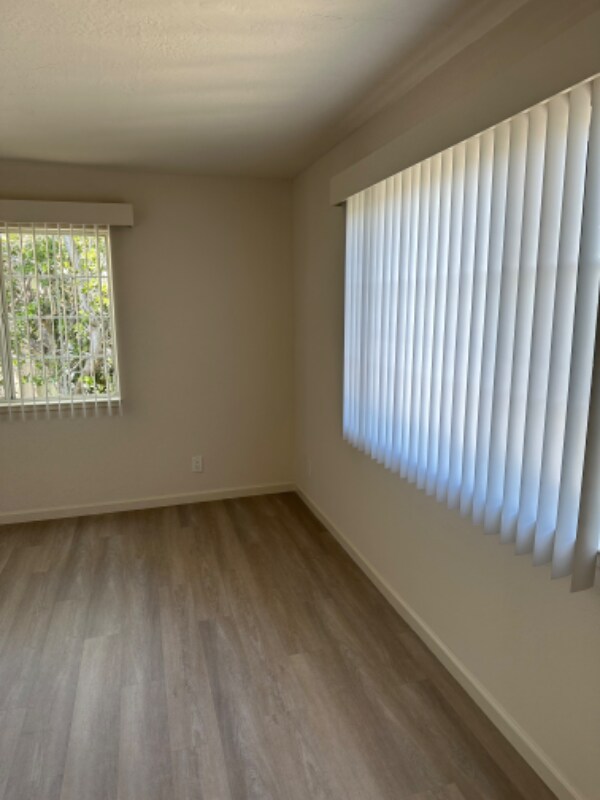 Foto del edificio - 1405 Oak Grove Ave