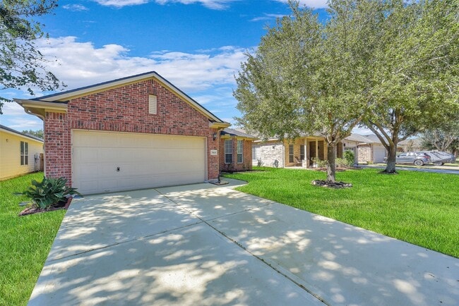 Foto del edificio - 7414 Compass Rose Dr