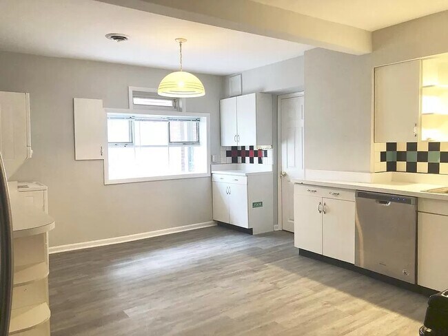 Foto del edificio - 5616 23rd St N