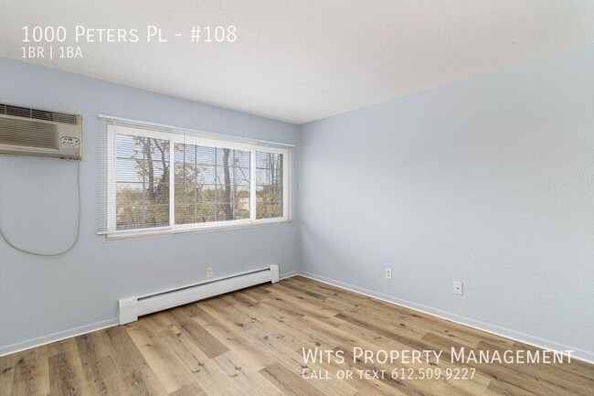 Foto del edificio - 1/1 Apartment in Desirable Columbia Heights