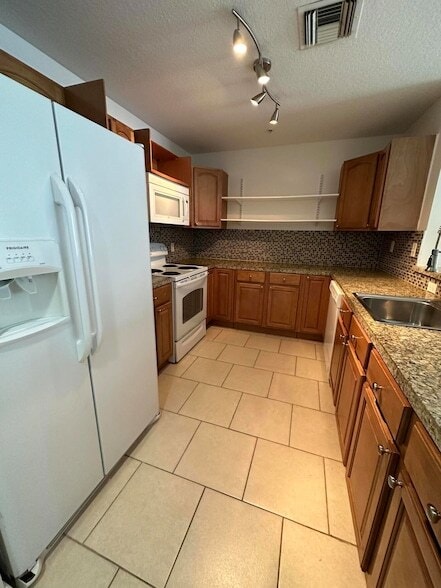 Photo - 1203 Town Center Dr Apartment