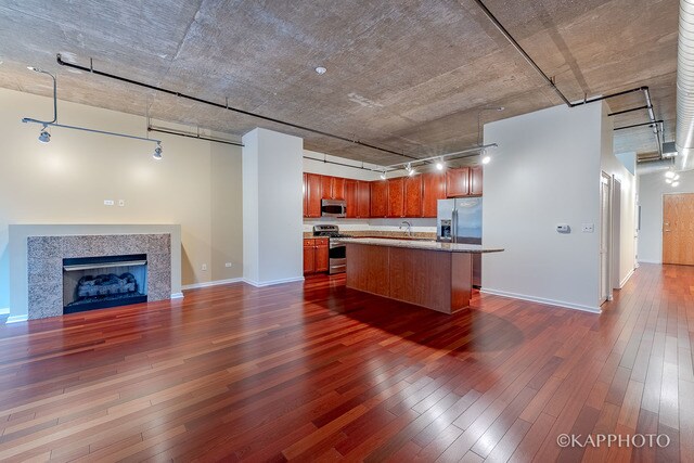 Foto del edificio - 520 S State St