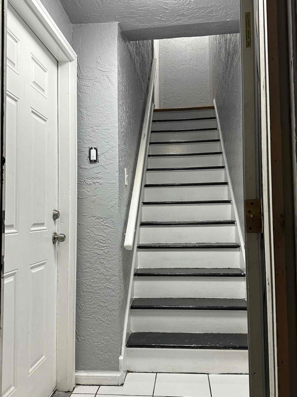 Photo - 200 E Albanus St Apartment