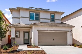 Building Photo - 2838 Bedell St