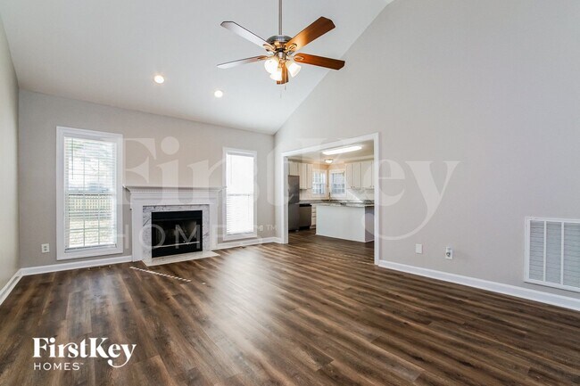 Building Photo - 4104 Mangrove Dr