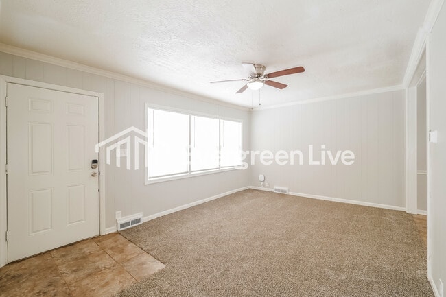 Building Photo - 6806 E 114th Terrace