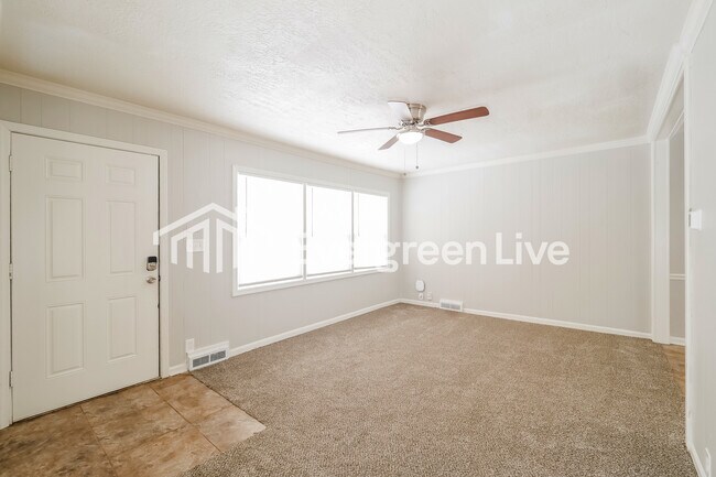 Foto del edificio - 6806 E 114th Terrace