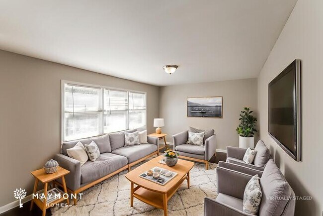 Foto del edificio - 3624 Springhill Dr