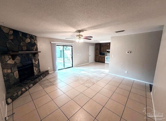Building Photo - 7811 Deborah Dr