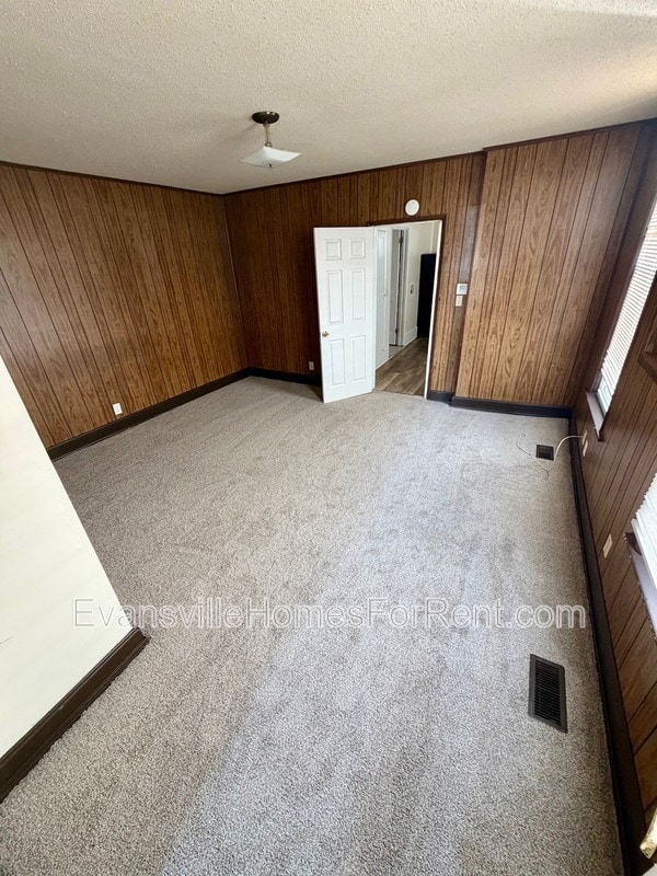 Building Photo - 2119 W Michigan St