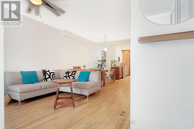 Photo du bâtiment - 287 St. Patrick St