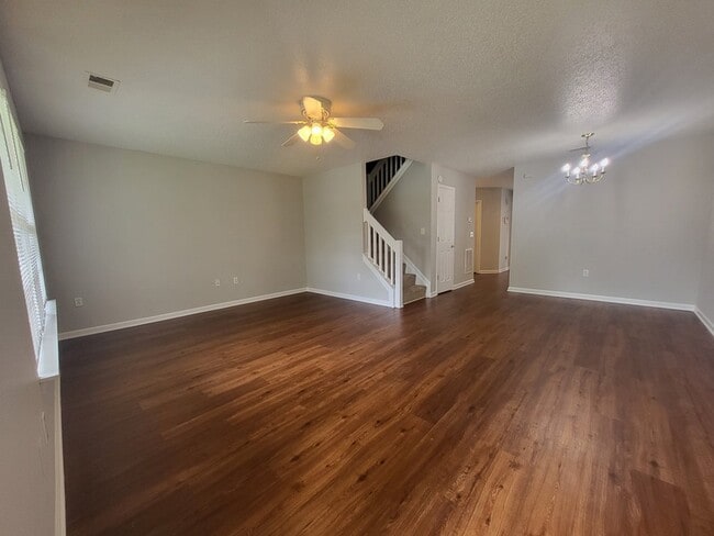 Building Photo - 7697 Petrea Ln