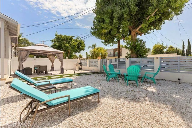 Foto principal - 13831 Bessemer St