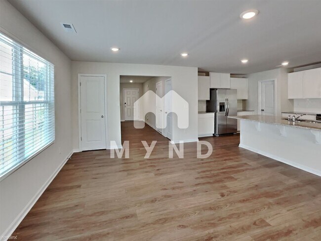 Building Photo - 5 br, 3 bath House - 5207 Spring Breeze Blvd