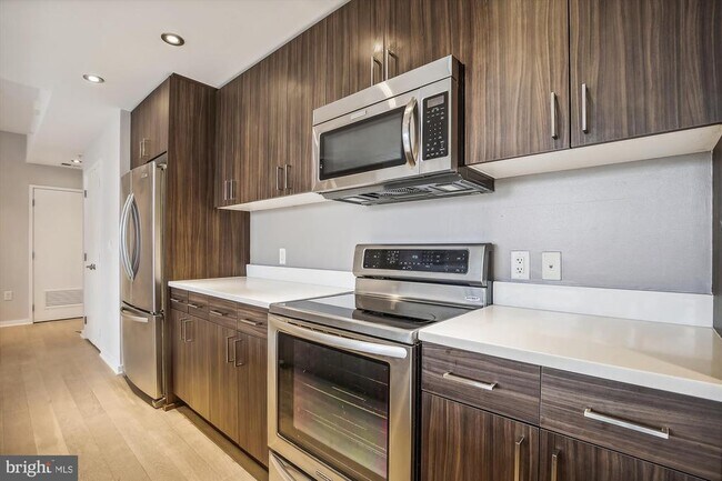 Foto del edificio - 3409 Wilson Blvd