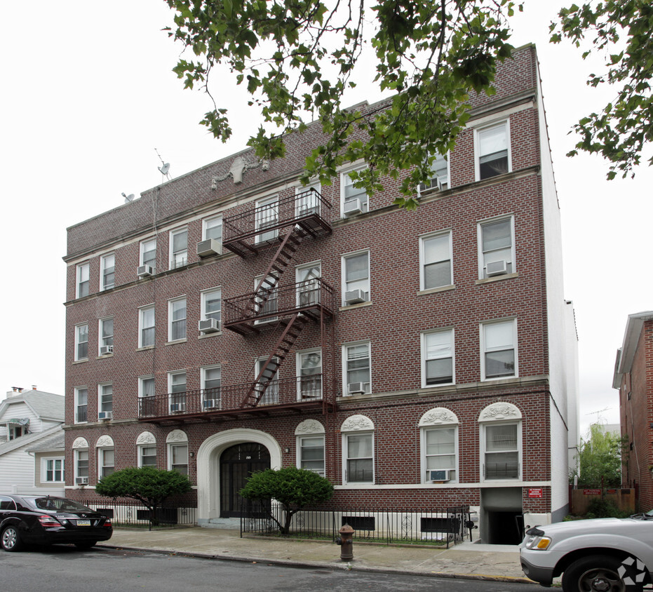 1919 82nd St, Brooklyn, NY 11214 - Apartments In Brooklyn, NY ...