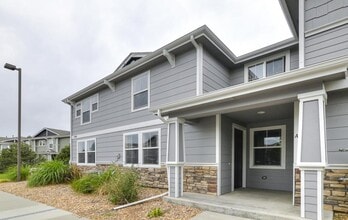 Building Photo - 17145 Waterhouse Cir