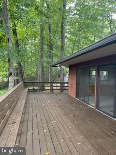 Foto del edificio - 6875 Twin Beech Ct