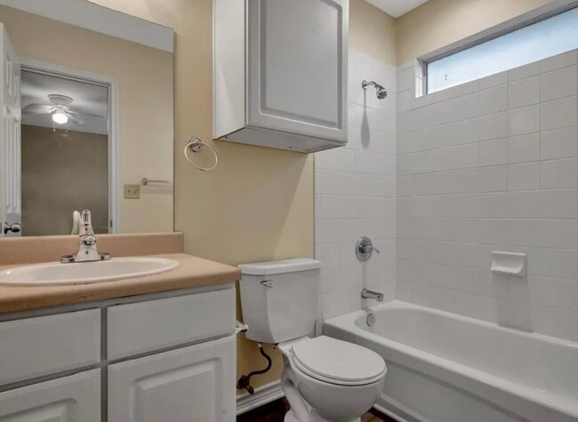 Building Photo - 3132 Everwood Trl