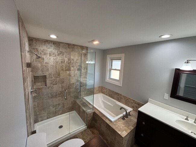 Building Photo - 6474 Branch Hill-Guinea Pike