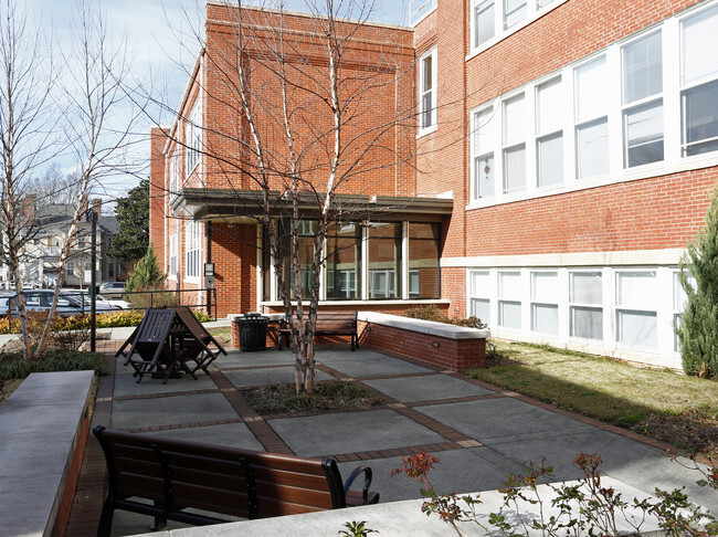 Building Photo - Murphy School Apartments