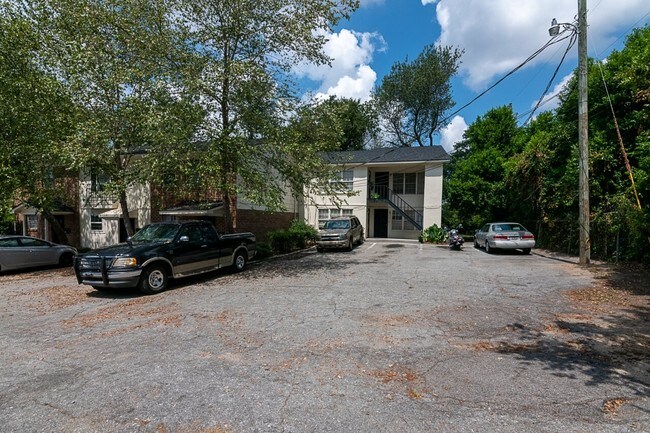 Exterior - 1430-1432 Aralia Dr